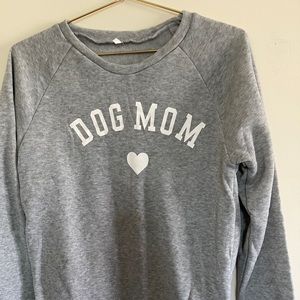 DOG MOM sweat shirt size a